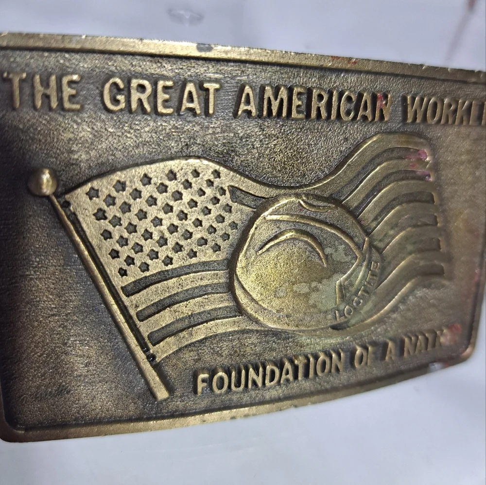 VINTAGE‎ THE GREAT AMERICAN WORKER LOCTITE CORP. BRASS BELT BUCKLE